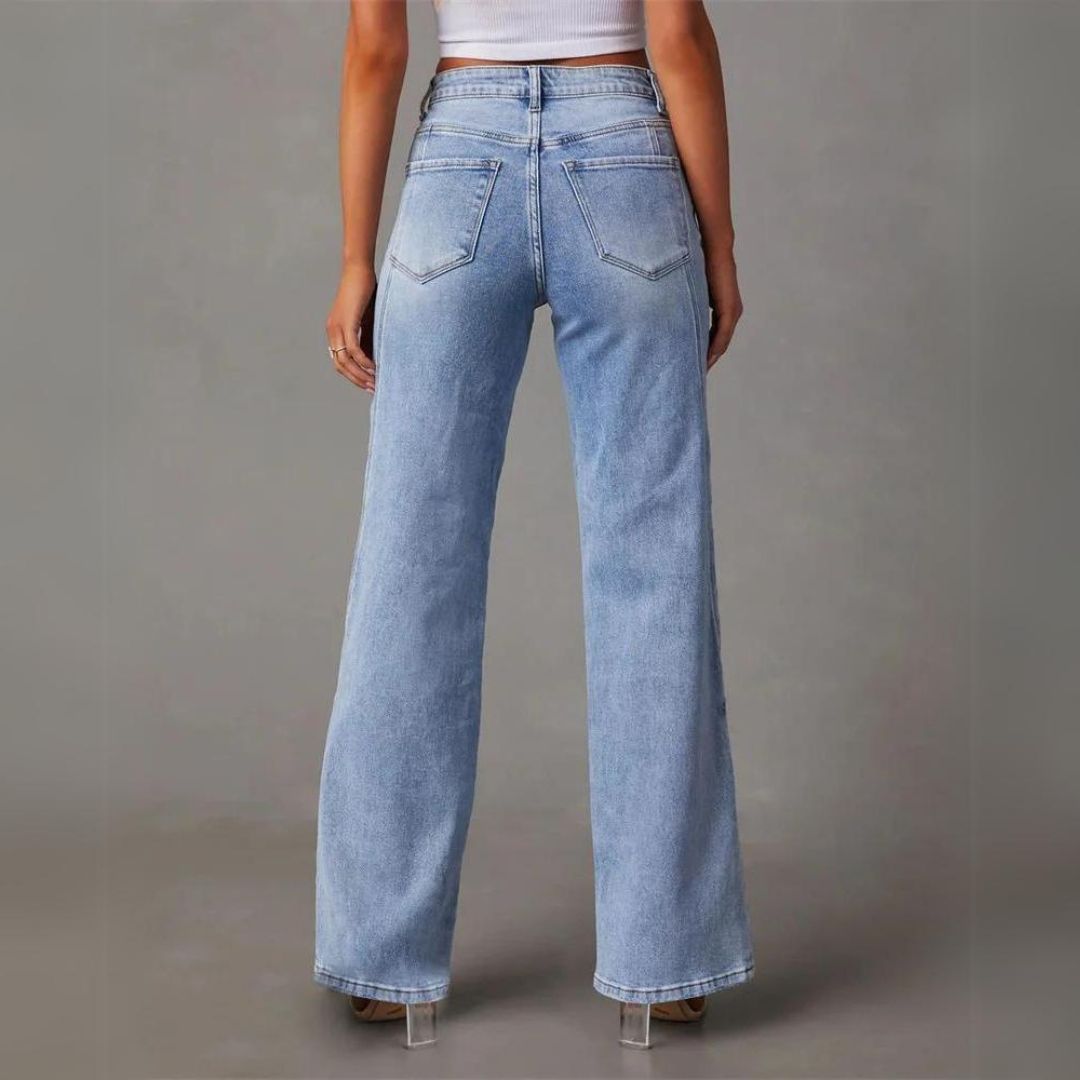 Katrien | Stijlvolle flared jeans.