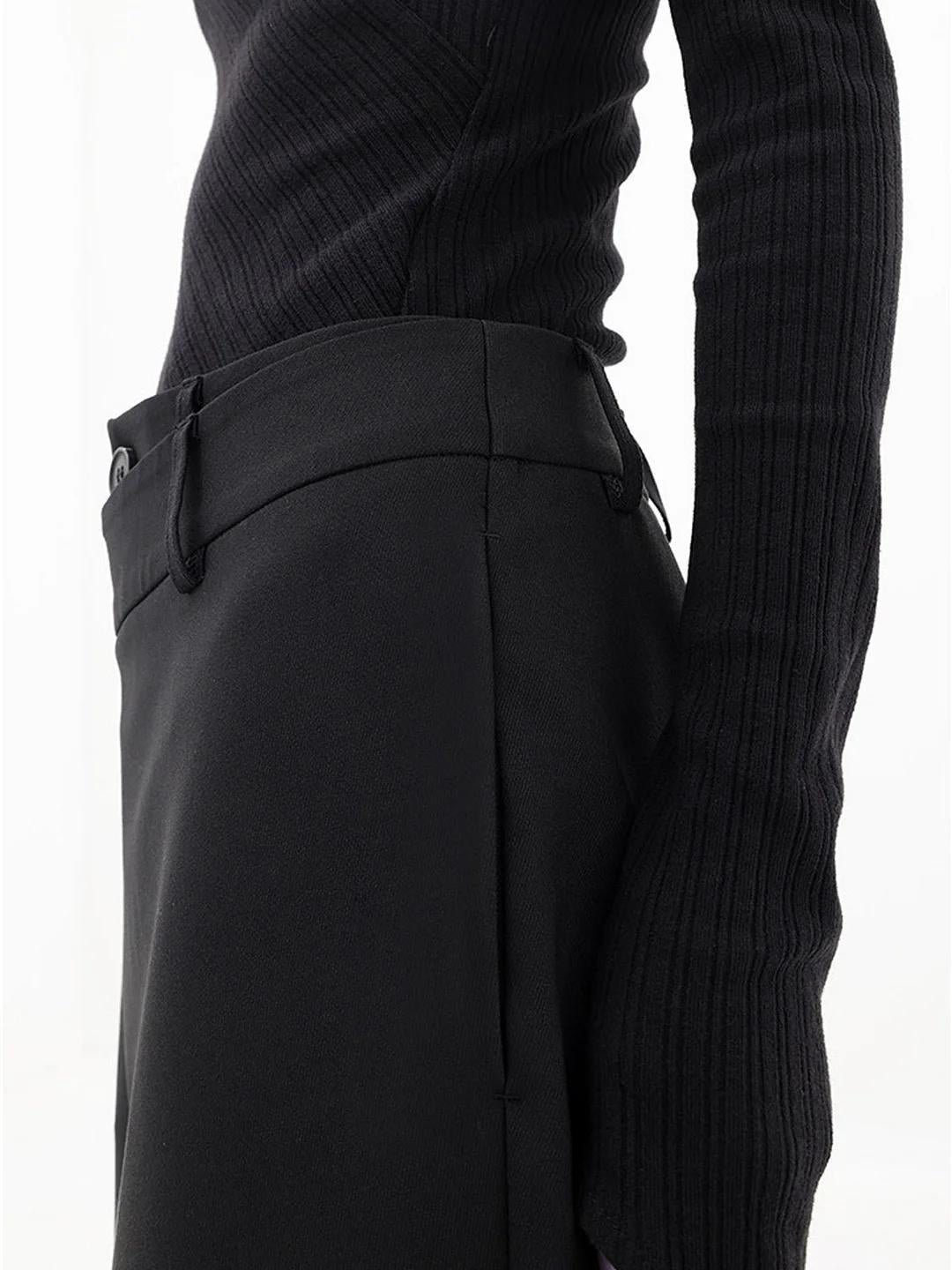 Baukje| Trendy asymmetrische broek.