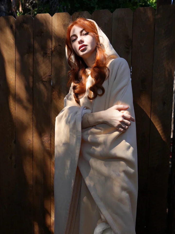 Nova Hoodie Blanket – Jouw Ultieme Cocoon van Warmte