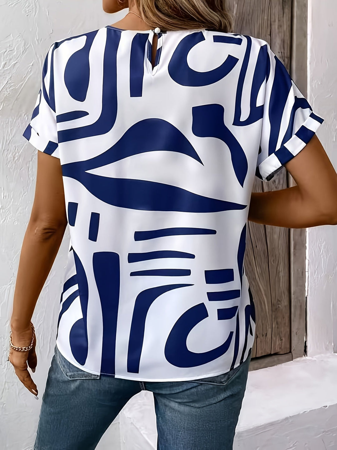 Lana – Speelse Blouse met Print